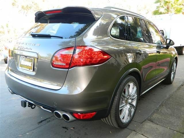 Porsche Cayenne 2011 photo 3