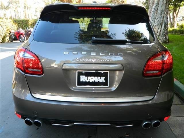 Porsche Cayenne 2011 photo 4