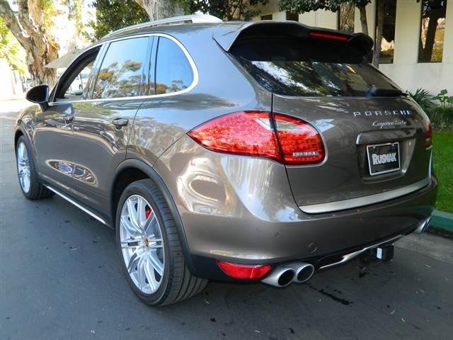 Porsche Cayenne 2011 photo 5
