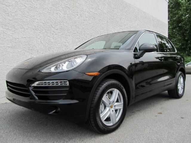Porsche Cayenne 2011 photo 3