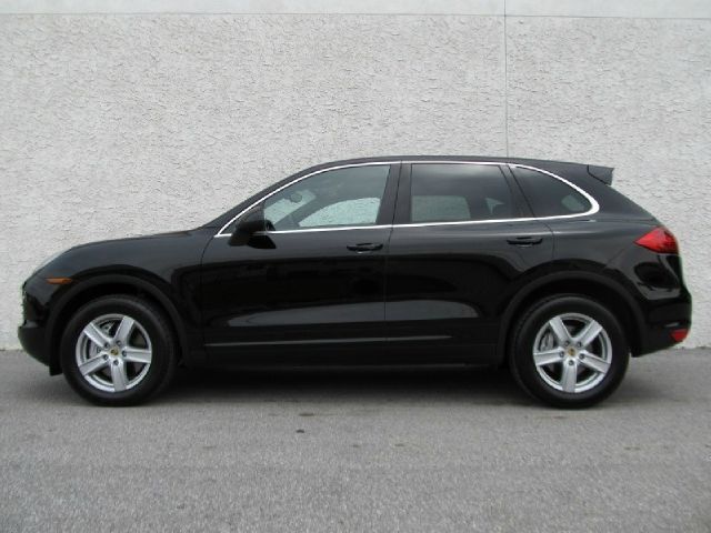 Porsche Cayenne 2011 photo 4