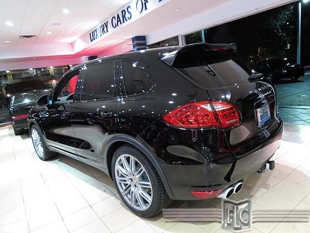 Porsche Cayenne 2013 photo 4