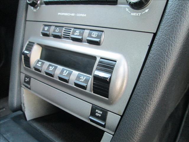 Porsche Cayman 2006 photo 3