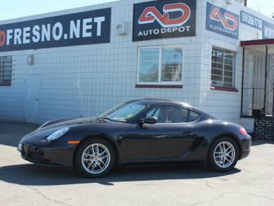 Porsche Cayman Base Coupe