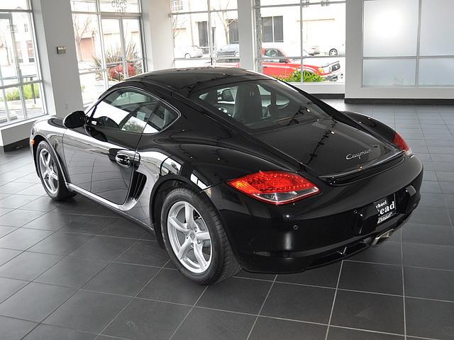 Porsche Cayman 2010 photo 2