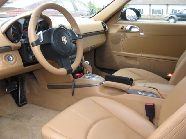 Porsche Cayman 2011 photo 7