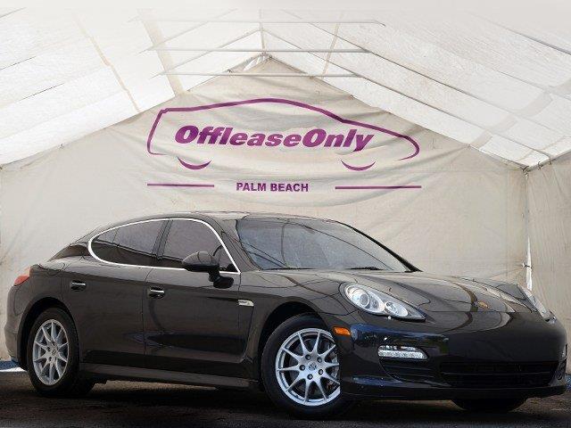 Porsche Panamera 2010 photo 2