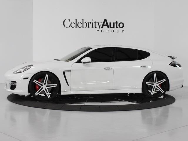 Porsche Panamera 2012 photo 1