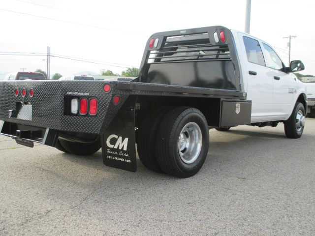 RAM Ram Chassis 3500 2014 photo 2