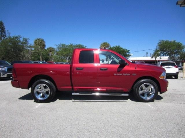RAM Ram Pickup 2012 photo 3