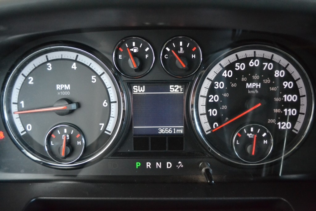 RAM Ram Pickup 2012 photo 3