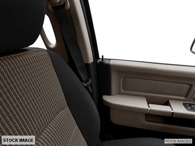 RAM Ram Pickup 2012 photo 4