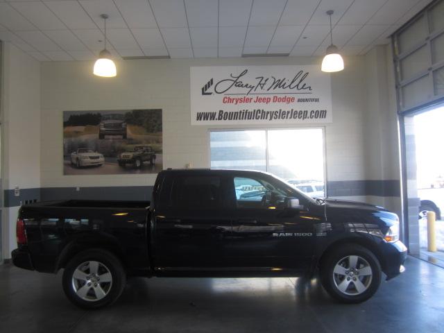 RAM Ram Pickup 2012 photo 3