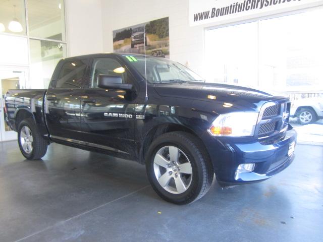 RAM Ram Pickup 2012 photo 5