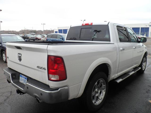 RAM Ram Pickup 2012 photo 3