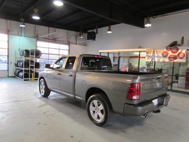 RAM Ram Pickup 2012 photo 1