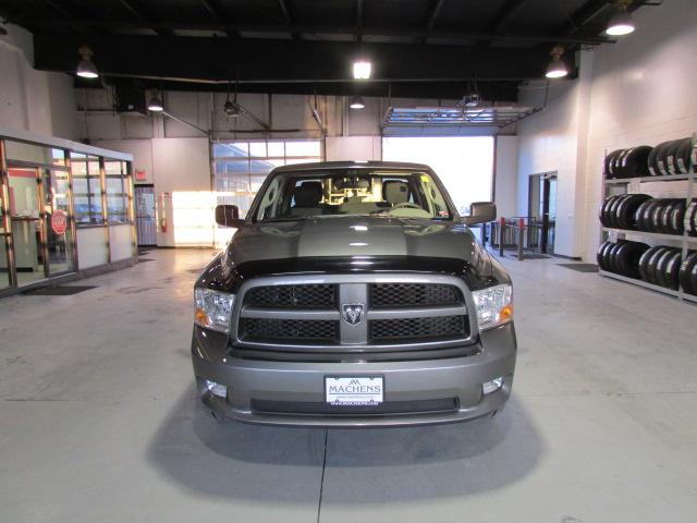 RAM Ram Pickup 2012 photo 3