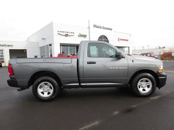 RAM Ram Pickup 2012 photo 3