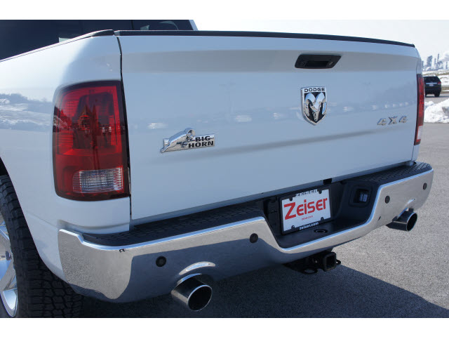 RAM Ram Pickup 2012 photo 4