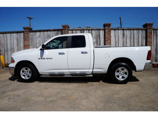 RAM Ram Pickup 2012 photo 2