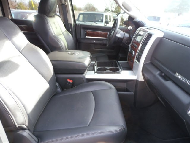 RAM Ram Pickup 2012 photo 4