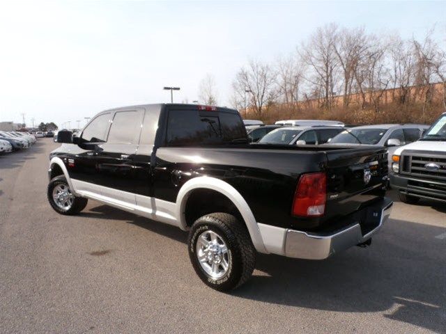 RAM Ram Pickup 2012 photo 5