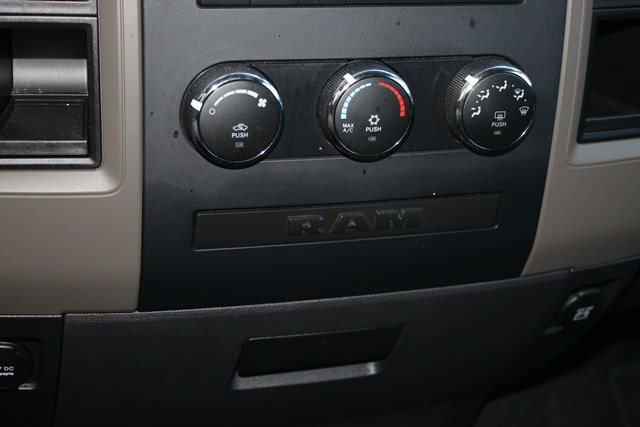 RAM Ram Pickup 2012 photo 4