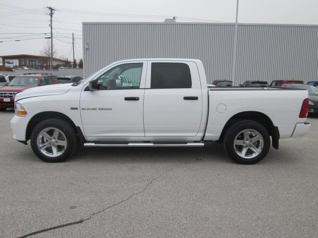 RAM Ram Pickup 2012 photo 3