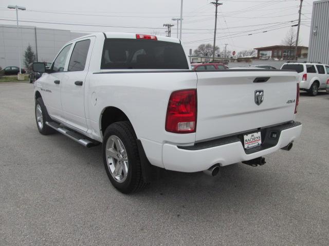 RAM Ram Pickup 2012 photo 5
