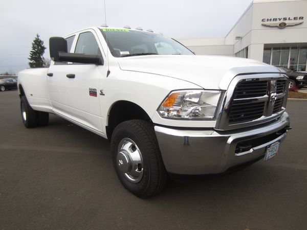 RAM Ram Pickup 2012 photo 1