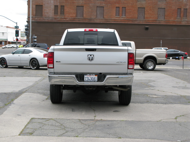 RAM Ram Pickup 2012 photo 3