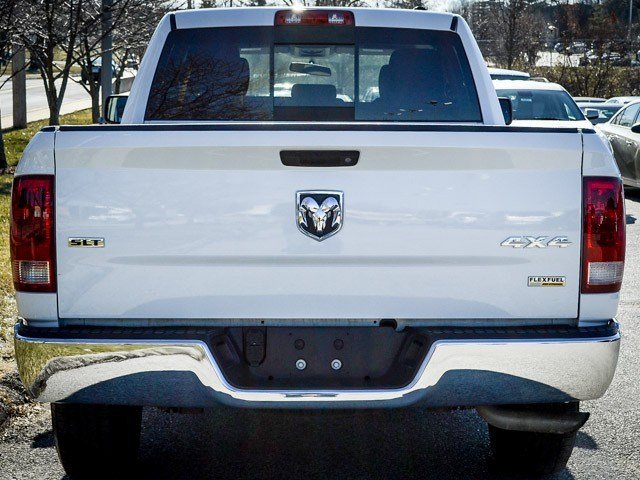 RAM Ram Pickup 2012 photo 2