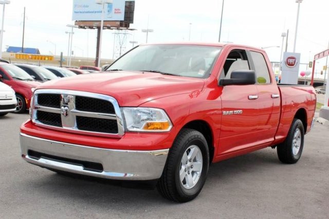 RAM Ram Pickup 2012 photo 3