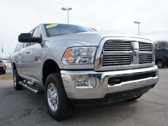 RAM Ram Pickup 2012 photo 3
