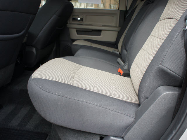 RAM Ram Pickup 2012 photo 5