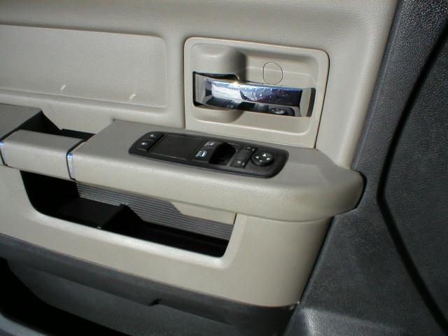 RAM Ram Pickup SLT Unspecified