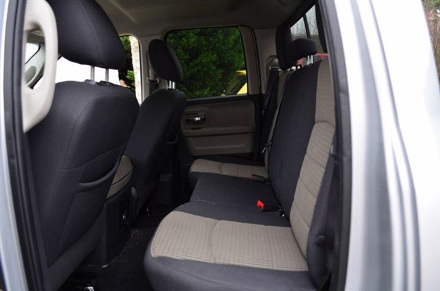 RAM Ram Pickup 2012 photo 3