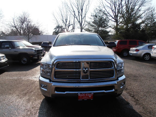 RAM Ram Pickup 2012 photo 1