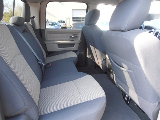 RAM Ram Pickup 2012 photo 3