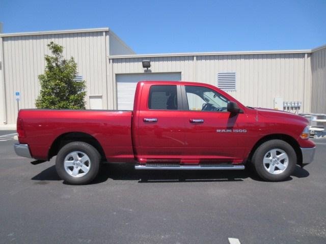 RAM Ram Pickup 2012 photo 2