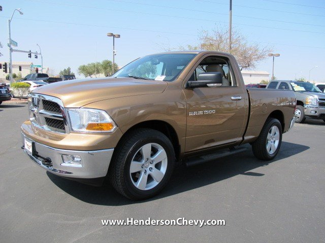 RAM Ram Pickup 2012 photo 2