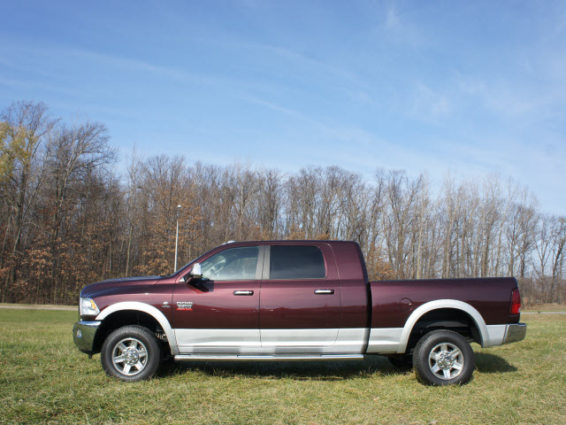 RAM Ram Pickup 2012 photo 1