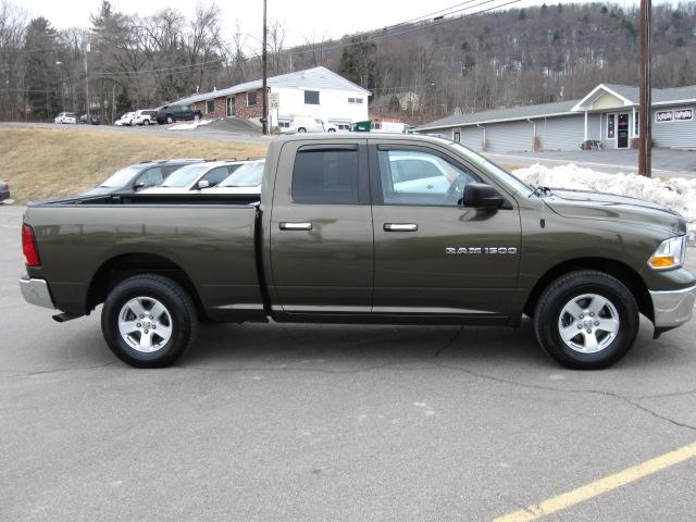 RAM Ram Pickup 2012 photo 3
