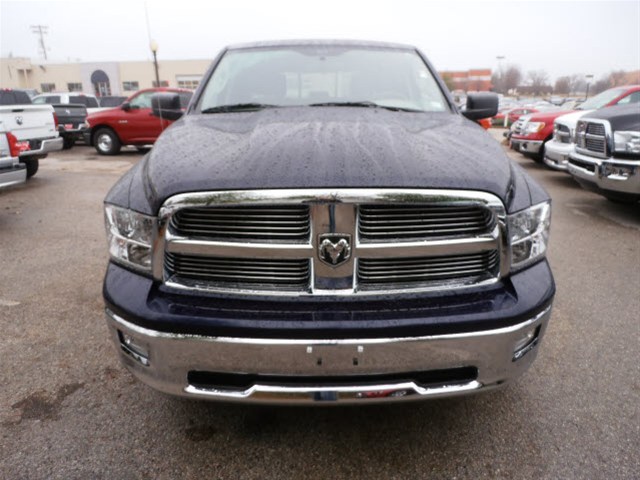 RAM Ram Pickup 2012 photo 4