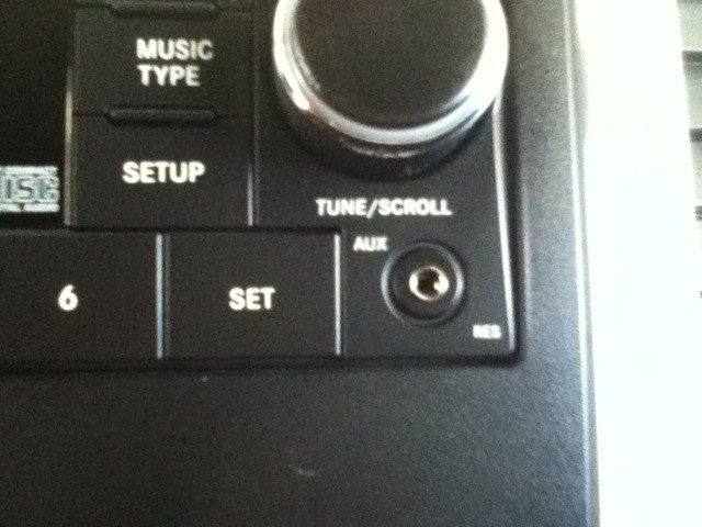 RAM Ram Pickup 2012 photo 2