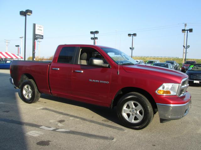 RAM Ram Pickup 2012 photo 2