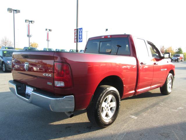 RAM Ram Pickup 2012 photo 3