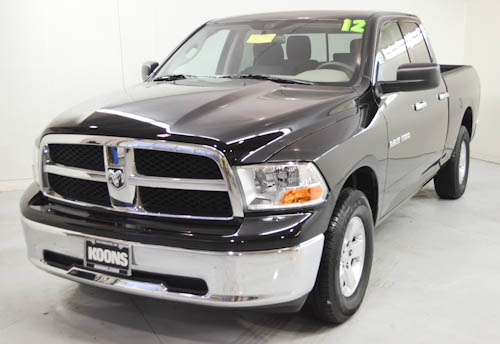 RAM Ram Pickup 2012 photo 2