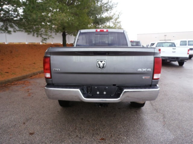 RAM Ram Pickup 2012 photo 4