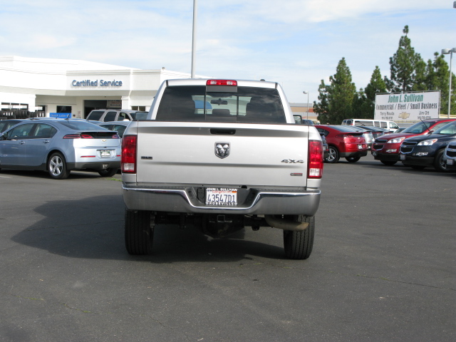 RAM Ram Pickup 2012 photo 5